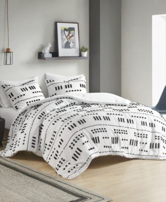 Lucy Clip Jacquard Comforter Set