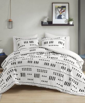 Lucy Clip Jacquard Comforter Set