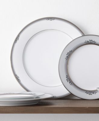 Laurelvale Set of 4 Dinner Plates, 10.50"