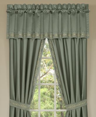Soprano Window Straight Valance