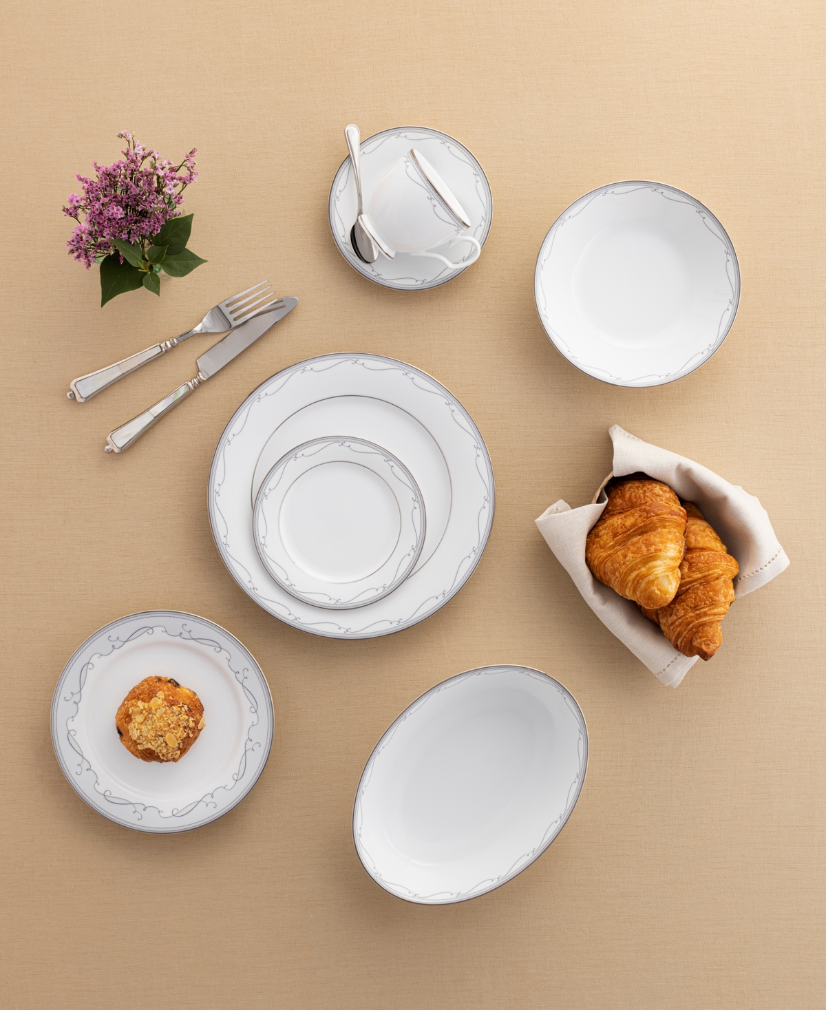 Noritake Satin Flourish 4 Piece Set, Service for 4