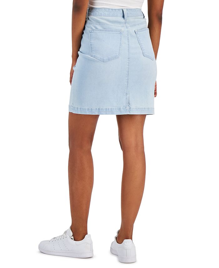 Lee