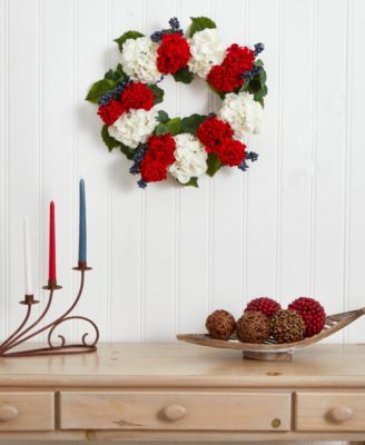 21" Geranium & Blue Berry Artificial Wreath