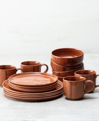 Svelte 16 Pc. Dinnerware Set, Service for 4