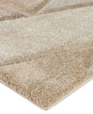 Carmona CO4 5'1" x 7'5" Area Rug