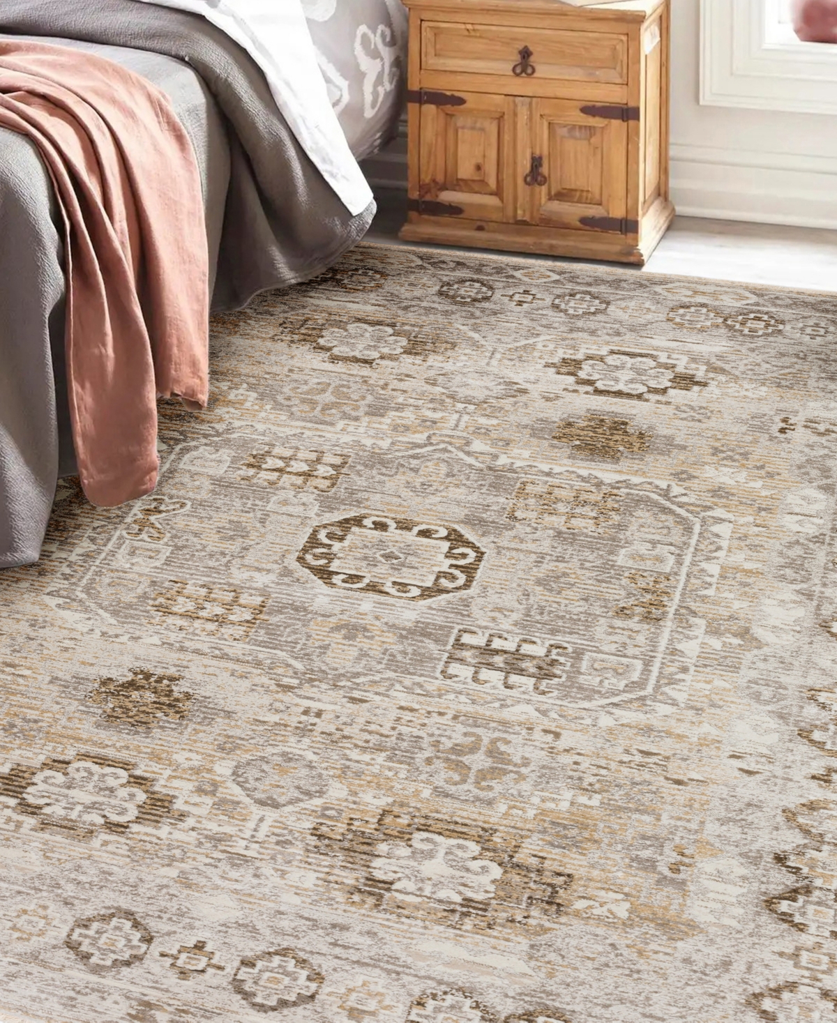 Dalyn Izmir IZ4 Area Rug - Beige
