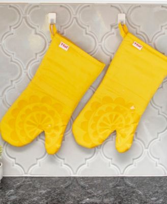 Medallion Print Silicone and Cotton Twill Oven Mitt, Set of 2