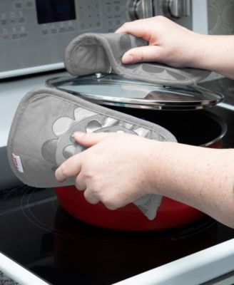 Medallion Print Silicone and Cotton Twill Pot Holder, Set of 2