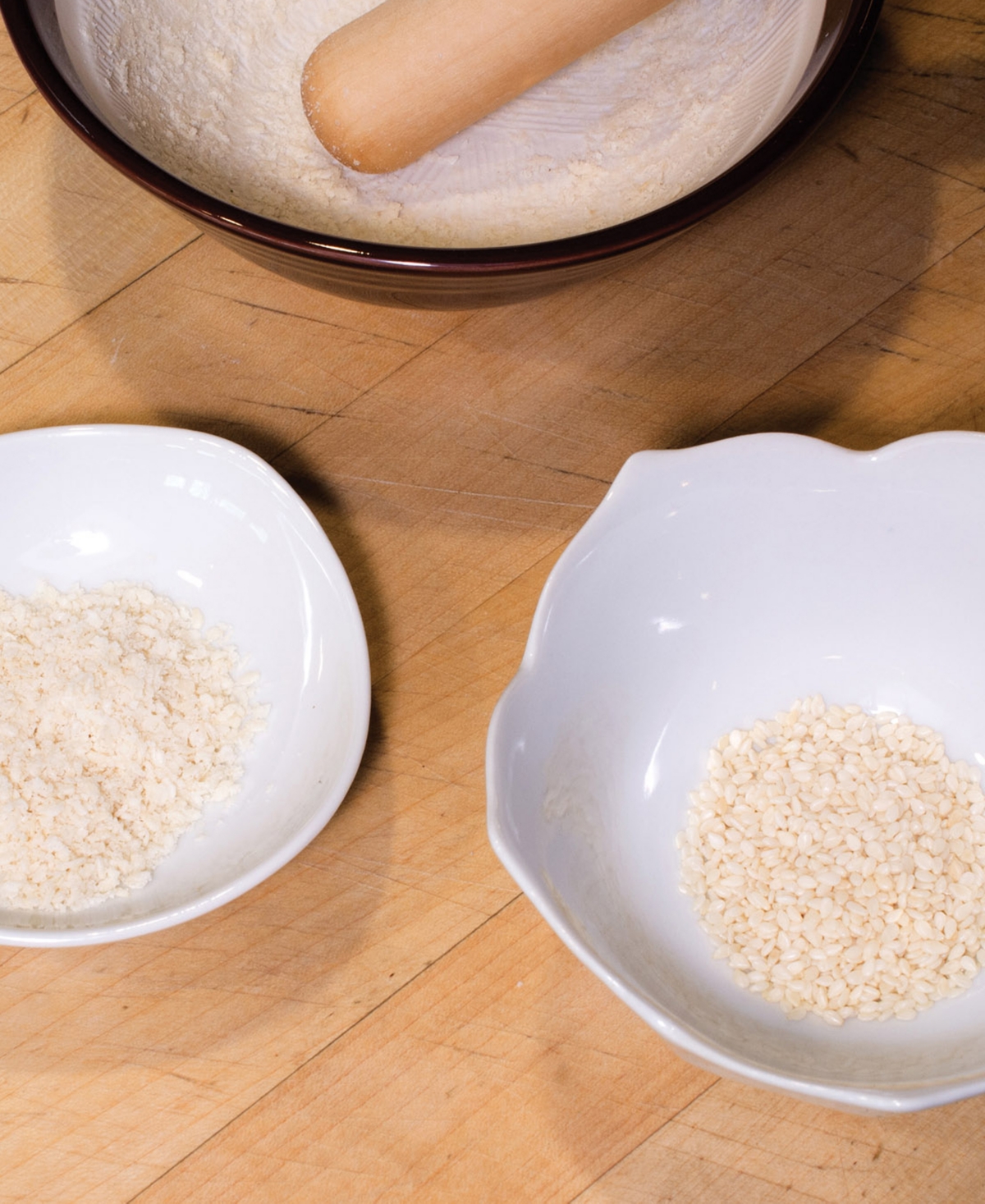 Helen's Asian Kitchen Suribachi Set, Ceramic Mortar Bowl with Maple Wood Pestle - Tan