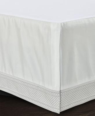 Shop J Queen New York Brunello Comforter Sets In Platinum