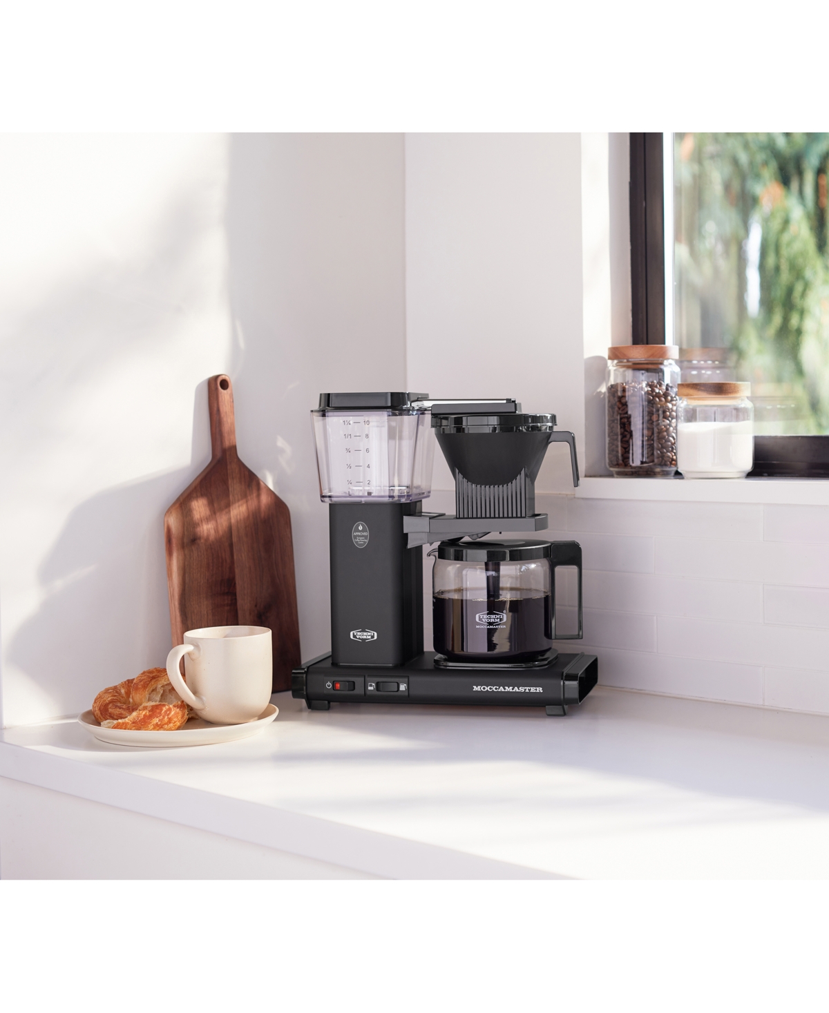 Moccamaster Kbgv Select Glass Carafe Coffee Brewer In Matte Black
