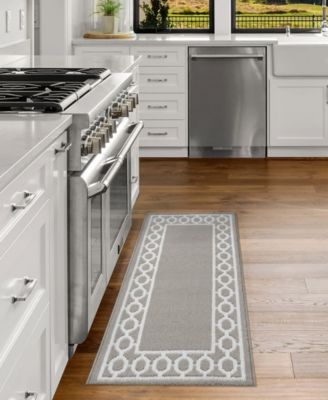 Christine Trellis Border Tufted Runner Rug, 26" x 60"