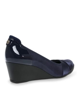 Women's Timeout Wedge Pumps