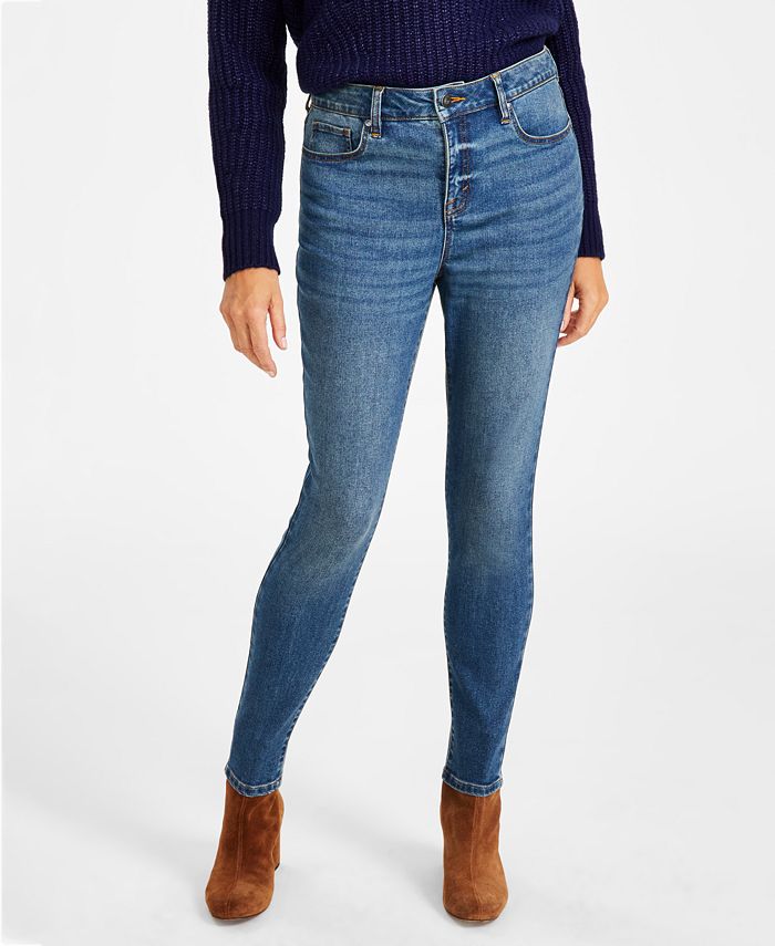 Case Study Fitting In Gucci Jeans