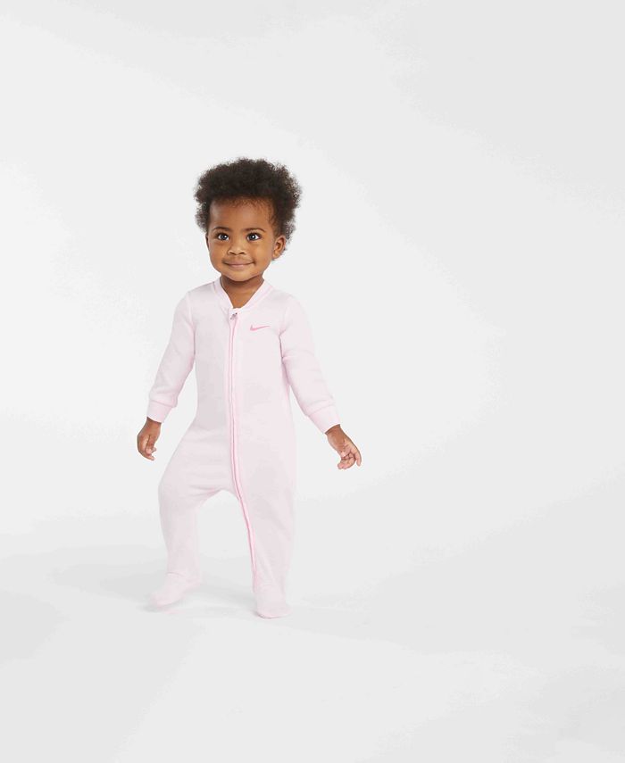 Nike hotsell footie pajamas
