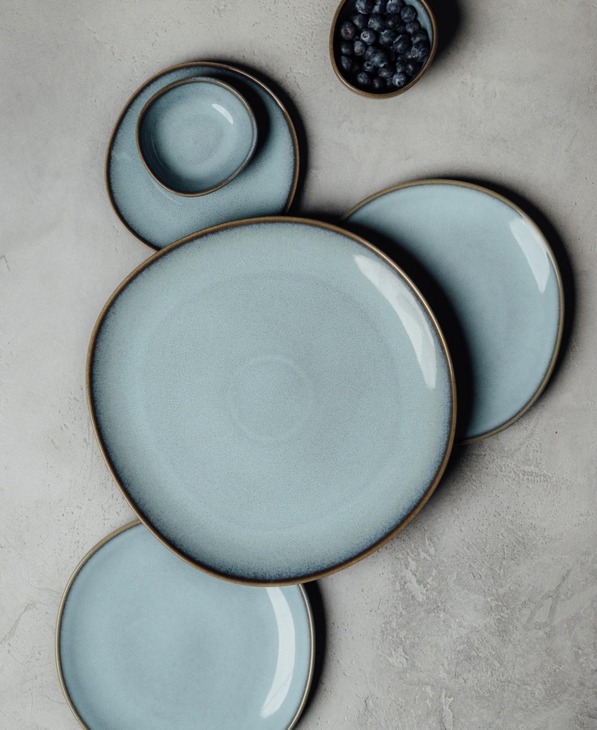 Villeroy & Boch Lave Serving Platter In Blue