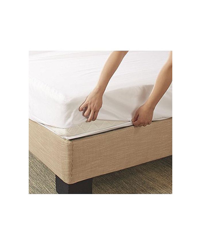 Gracie Mills Bed Guardian 3M Scotch Gard Mattress Protector, White