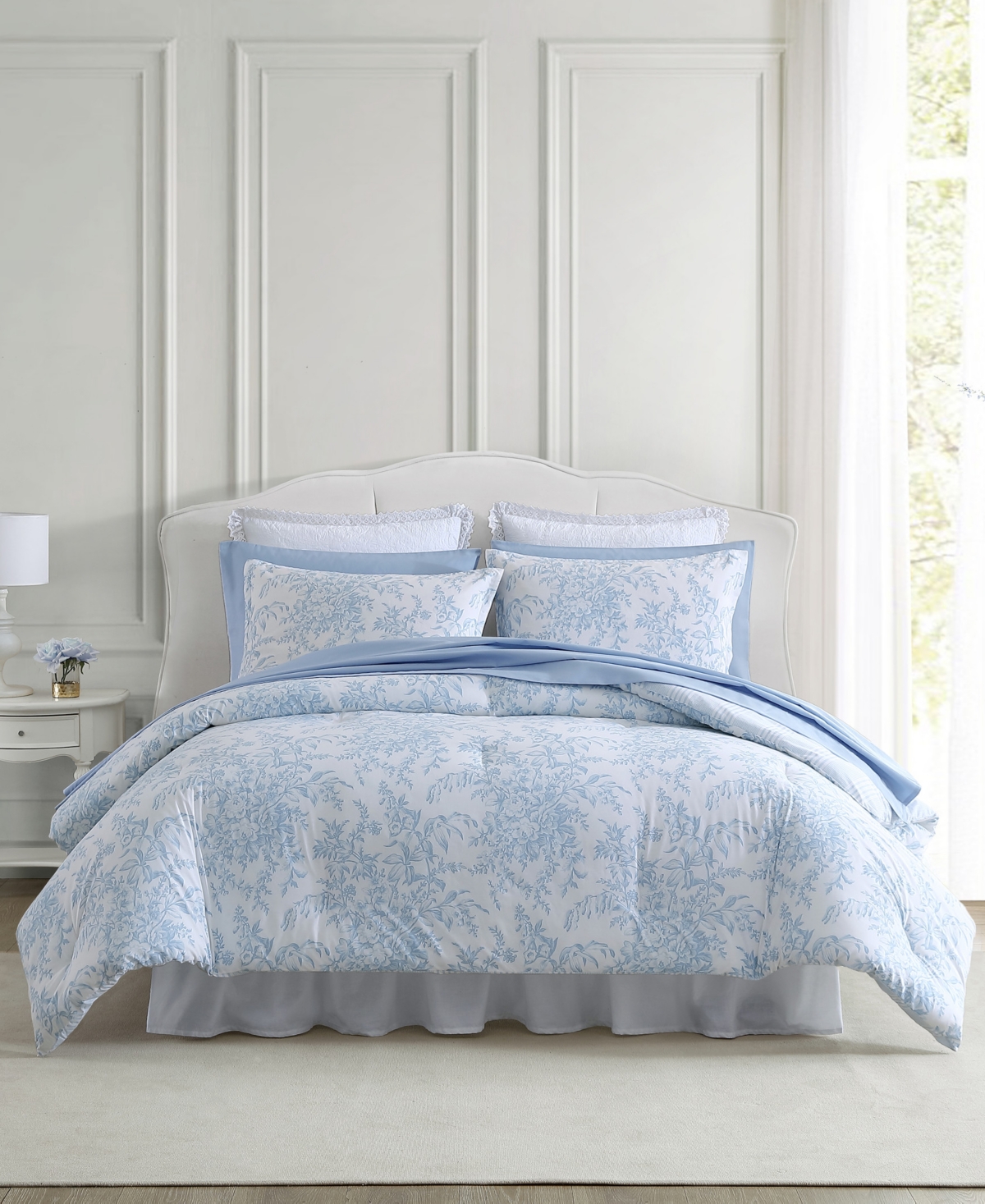 Laura Ashley Bedford Cotton Reversible 3 Piece Comforter Set, Full/queen In Blue Cashmere,white