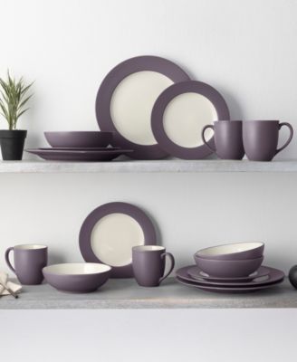 Colorwave Rim 16-Pc. Dinnerware Set, Service for 4