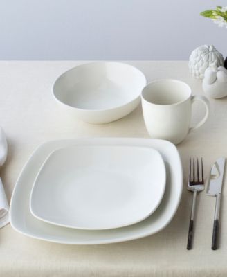 Colorwave Naked Square 16 Pc. Dinnerware Set, Service for 4