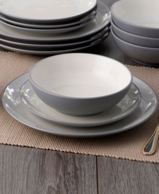 Colorwave Coupe 16 Pc. Dinnerware Set, Service for 4