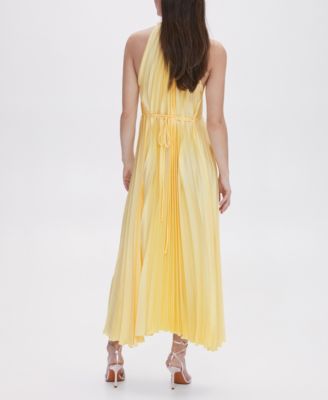 strapless open back dress Zapaka Women Eucalyptus Tiered Bridesmaid Dress A Line Off The Shoulder Pleated Long Wedding Party Dress, Eucalyptus / US4