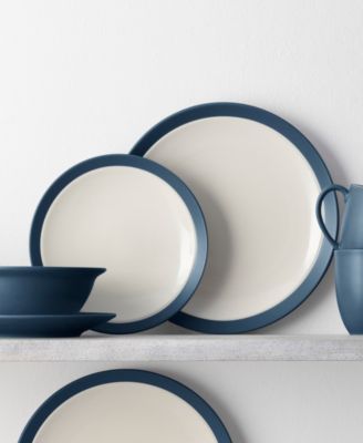 Colorwave Curve 16 Pc. Dinnerware Set, Service for 4