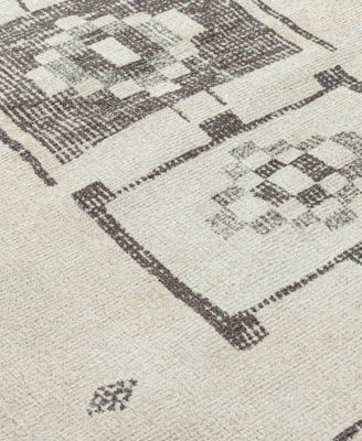 Solana BOOC2302 6'7" x 9' Area Rug