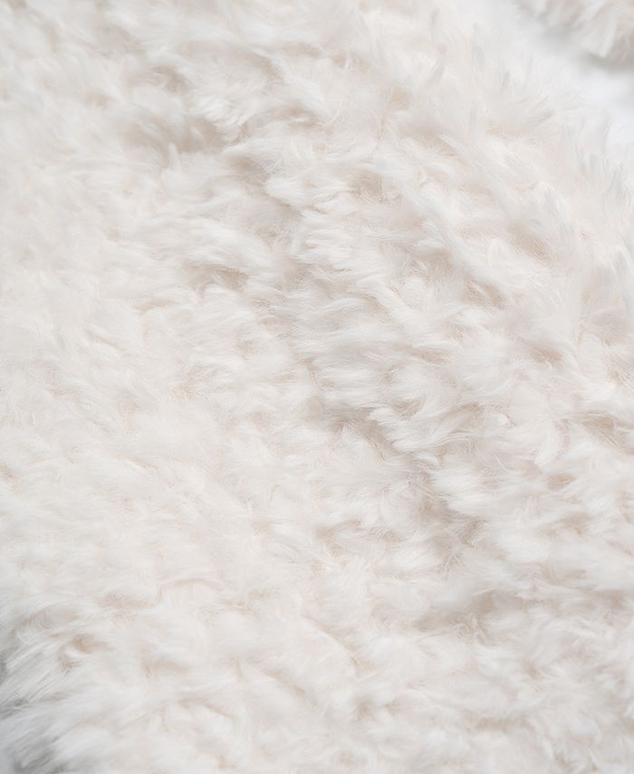Plush Faux Fur Pull Through Scarf FREE SHIPPING – Connie Craig Carroll Style