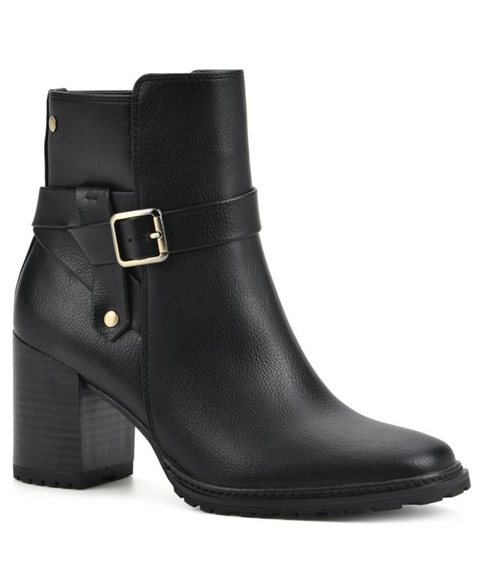 White mountain best sale black booties