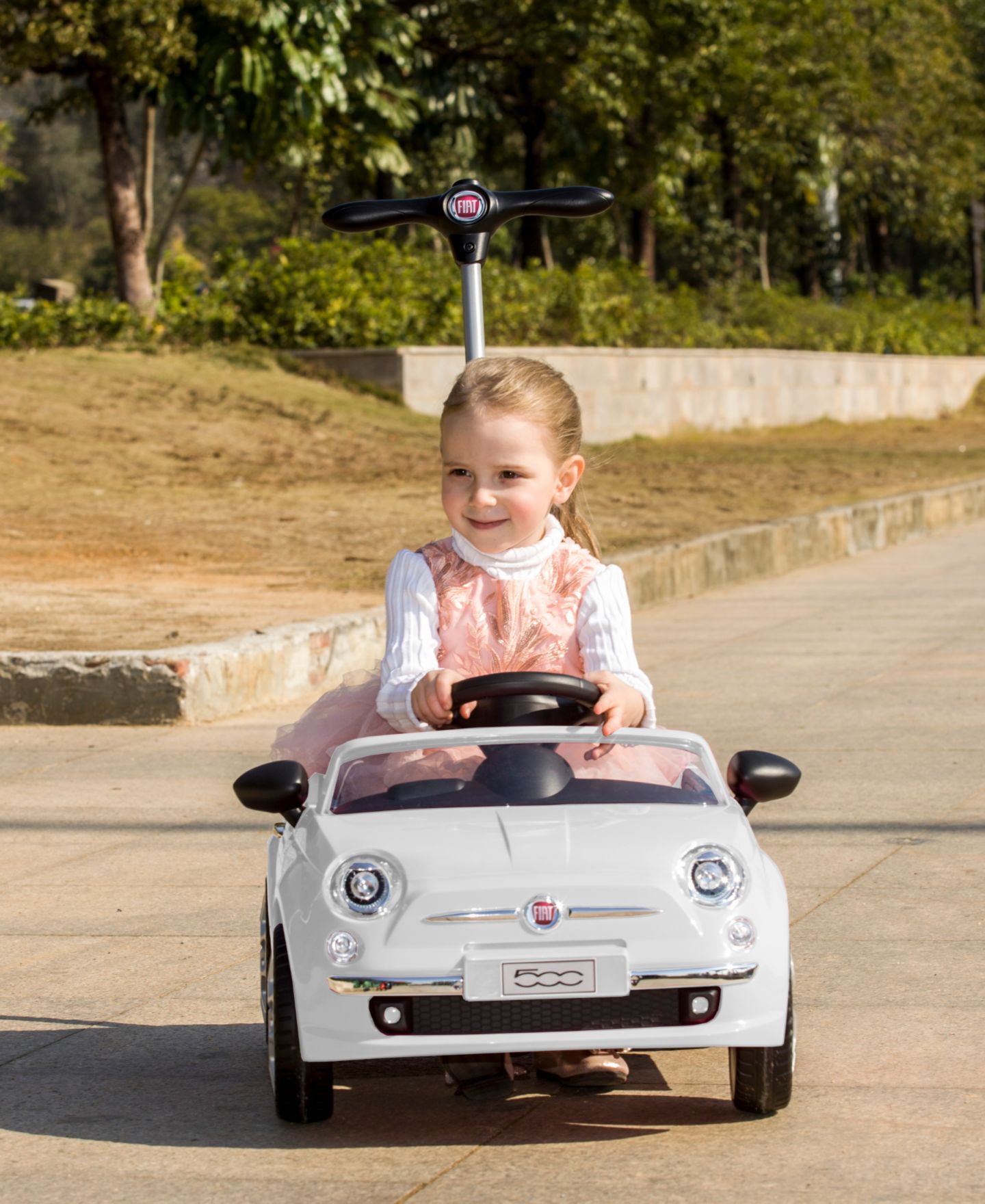 Детская игрушка Best Ride on Cars 2 in 1 Fiat 500 Model Baby Toddler Toy Push Car Stroller, цвет: Розовый — фото 14