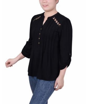 Petite Pin tuck Front Top with Chain Details