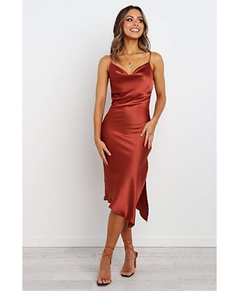christmas dresses at macy's Are you looking for a dress to wear to a party or company holiday party this holiday season? Whether you like red, green, black, or plaid, Ive got you covered! , From casual events to more Formal Dresses Macy's Little Girl