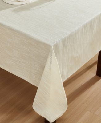 Arabesque Tablecloth, 84" L x 60" W