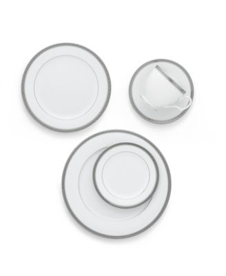 Charlotta 5 Piece Place Setting