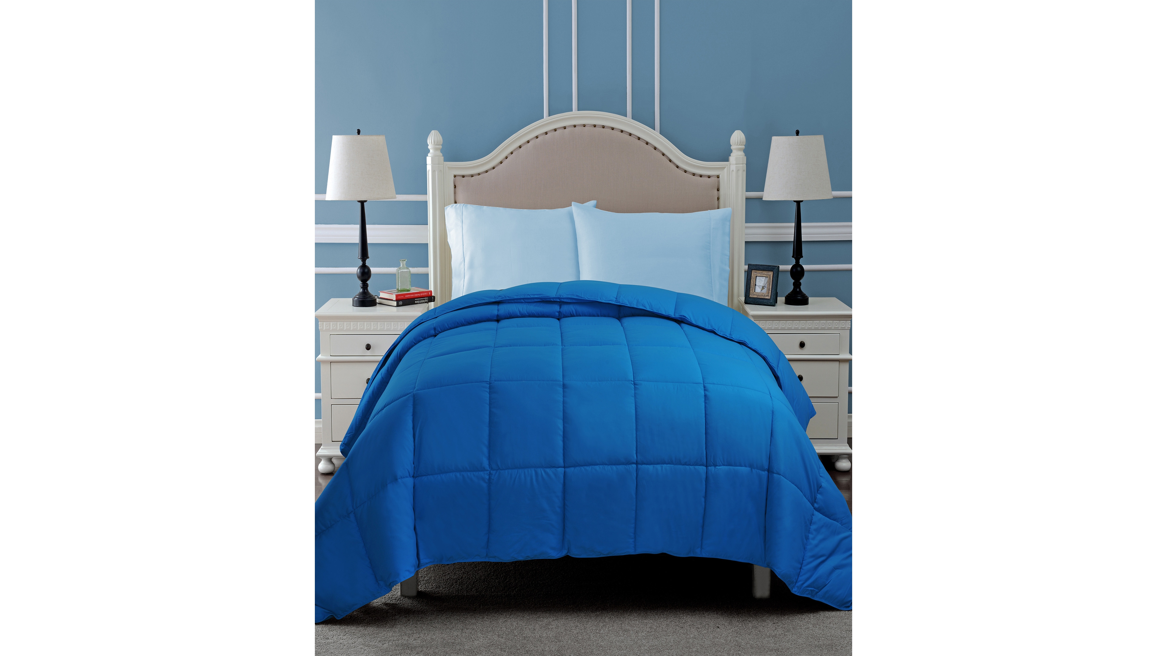 Superior All Season Down Alternative Reversible Comforter, Full/Queen