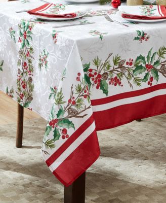 Elrene Perfect Holly Table Linens Collection In Multi