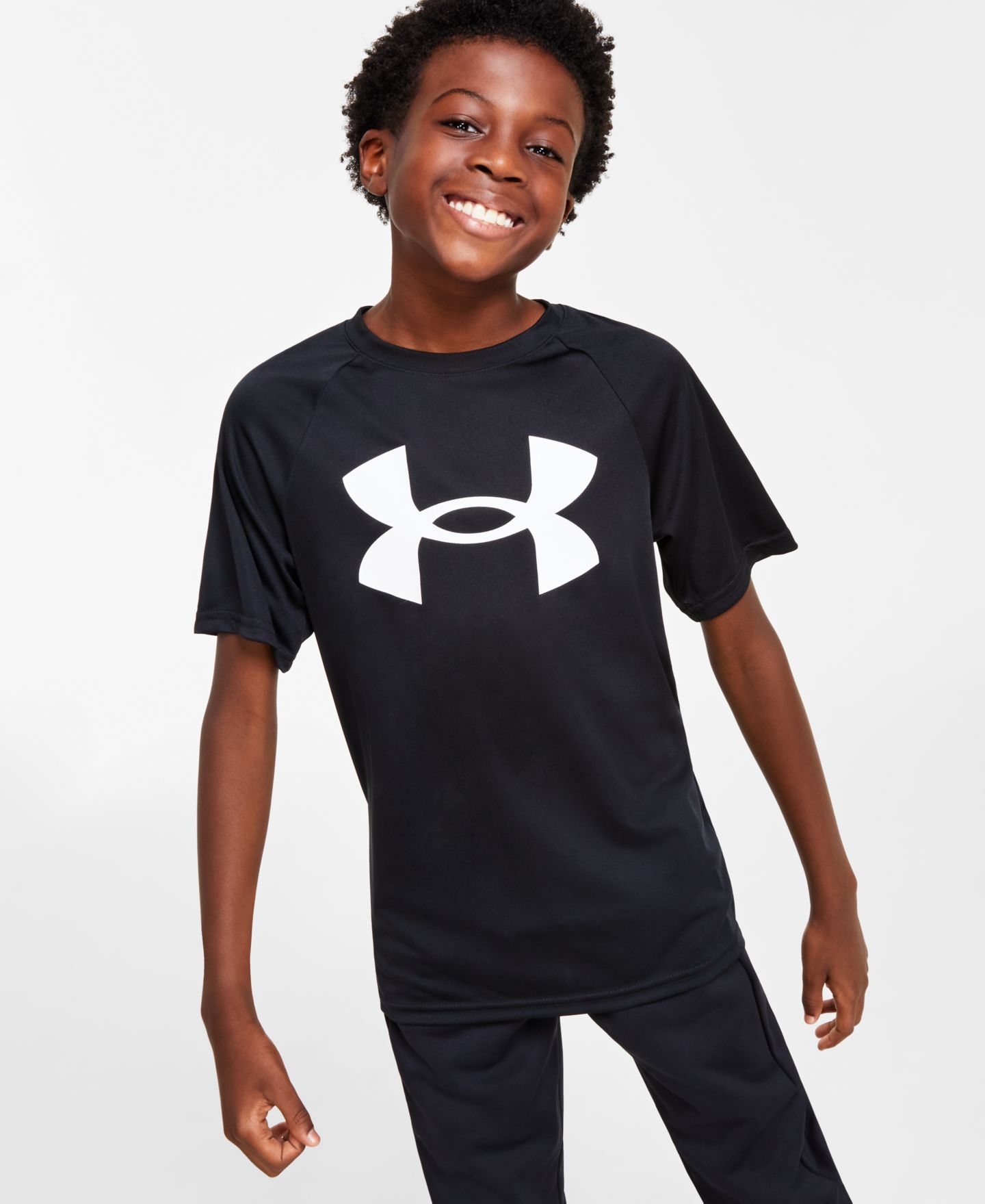Футболка Under Armour Tech Big Logo Short-Sleeve T-Shirt для мальчиков, цвет: Чёрный — фото 1