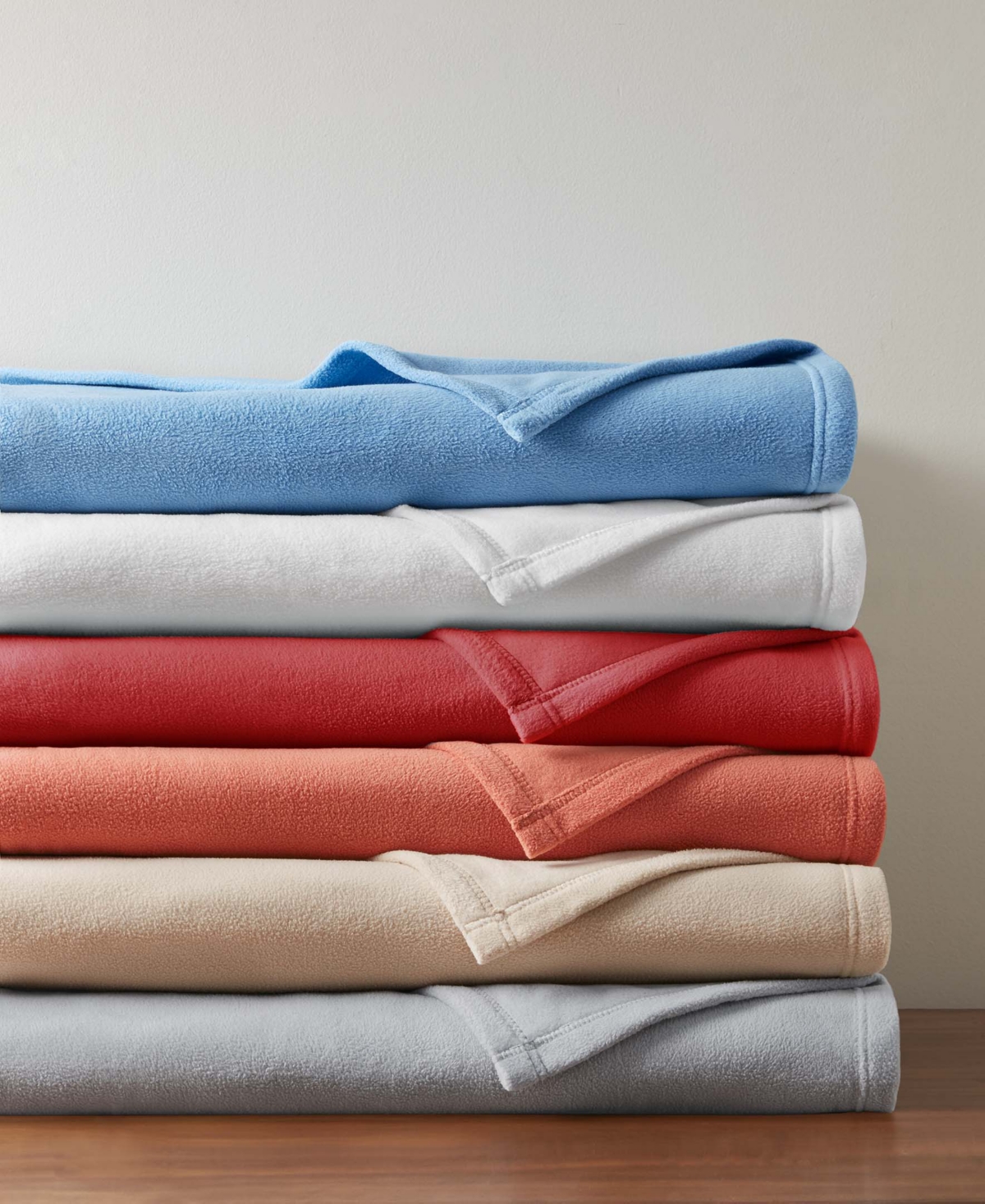 Home Design Easy Care Year-Round Soft Fleece Blanket, Twin, Exclusively at Macy's
