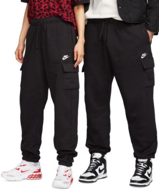 Nike Sportswear Club Fleece Women's Mid-Rise Oversized Cargo