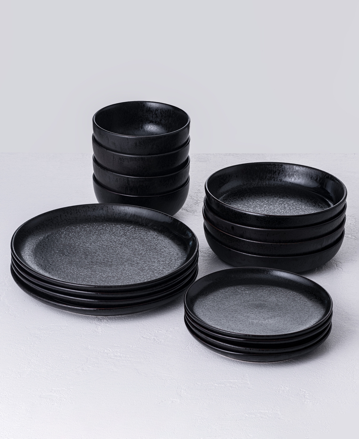 Sound Midnight 16 Pc. Dinnerware Set, Service for 4 - Midnight