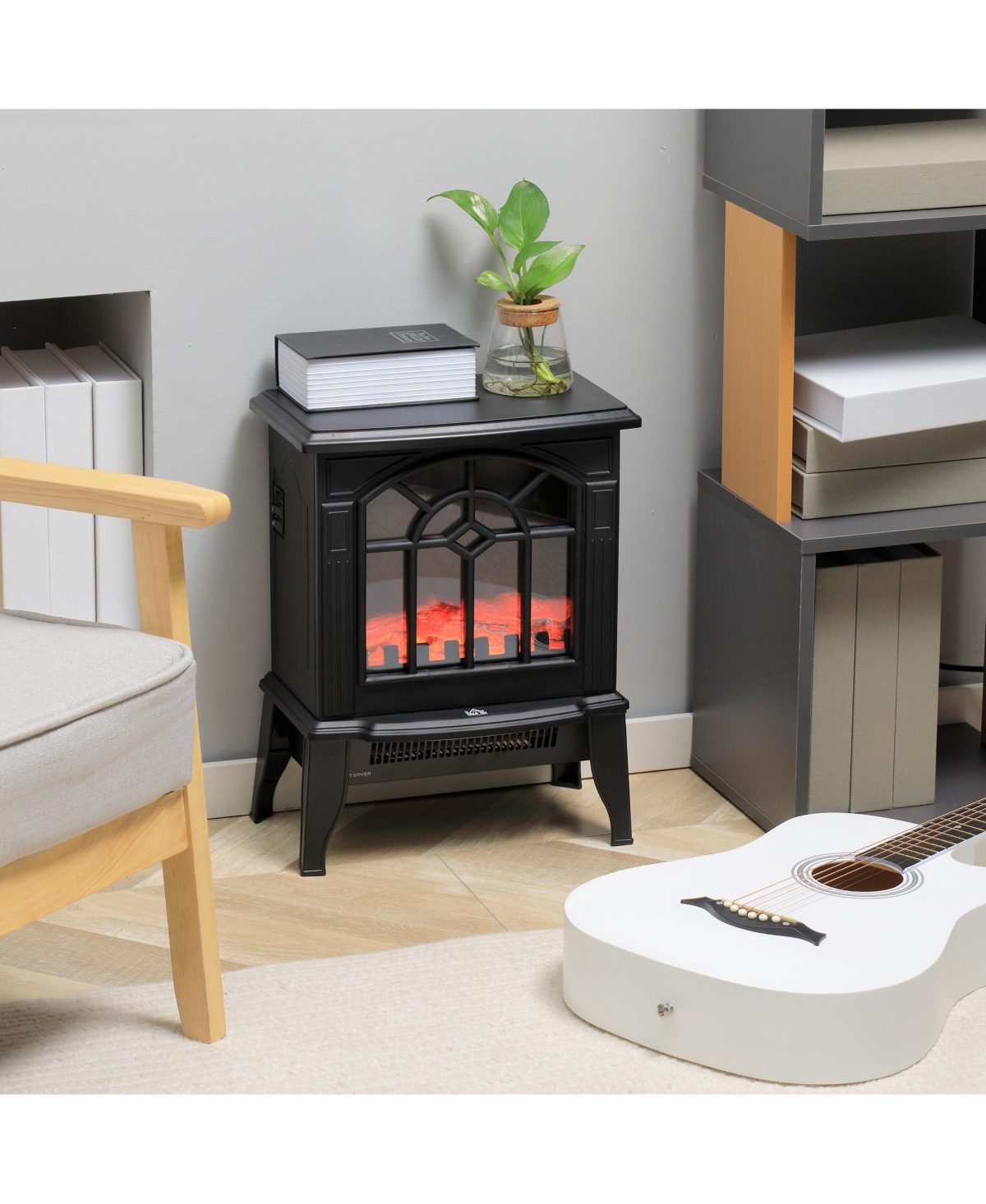 Homcom Freestanding Indoor Electric Heater w/Realistic Flame & 2 Heat Settings