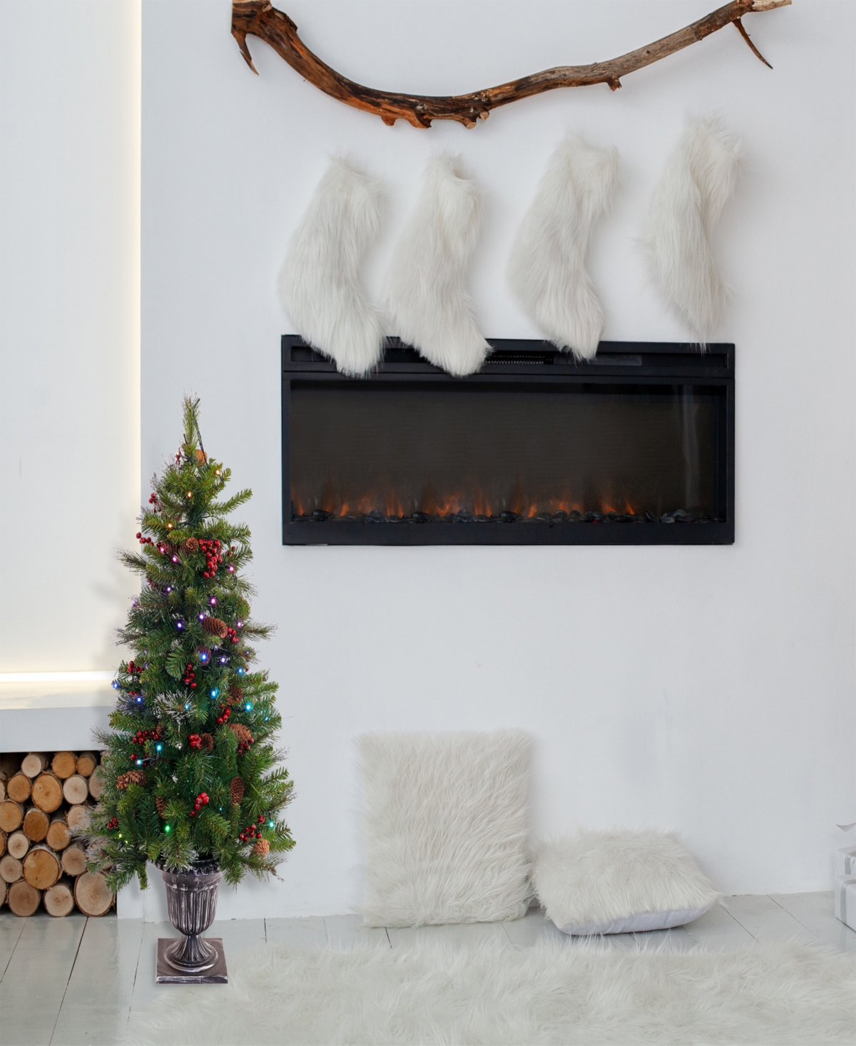 National Tree Company Crestwood Spruce Entrance Tree with Twinkly Led Lights