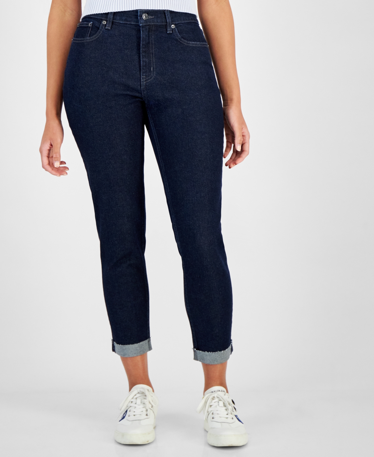 Women's Mid-Rise Tapered Slim Jeans - Concord