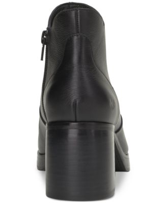 Women's Quinlee Block-Heel Ankle Booties