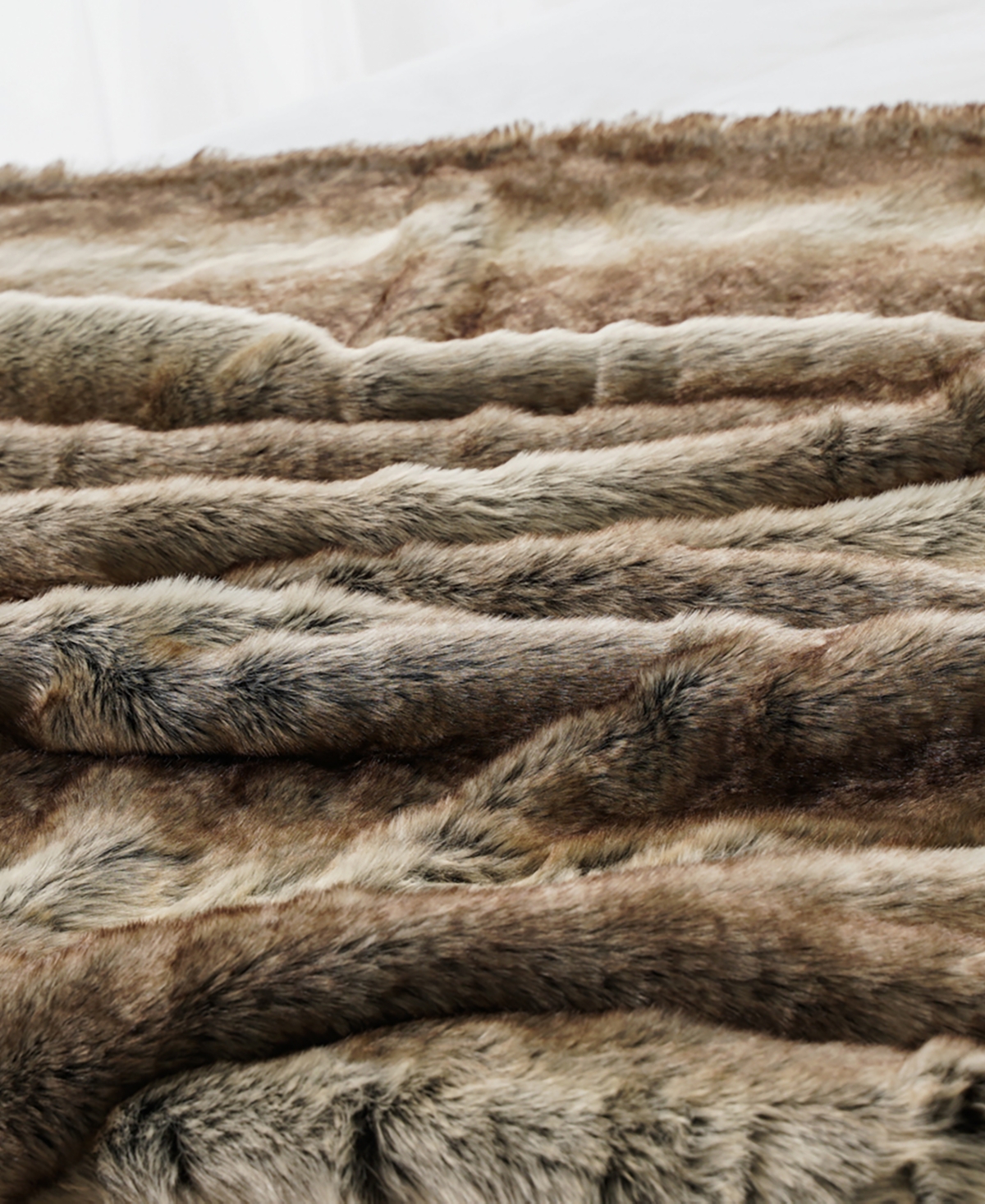 Battilo Luxury Tipped Faux Fur Throw