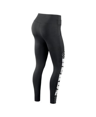 Women's Black Chicago Bears Yard Line Crossover Leggings