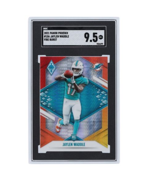 Детские фигурки Panini America Jaylen Waddle Miami Dolphins Phoenix Fire Burst #106 SGC Authenticated 9.5 Rookie Card, Ages 11+