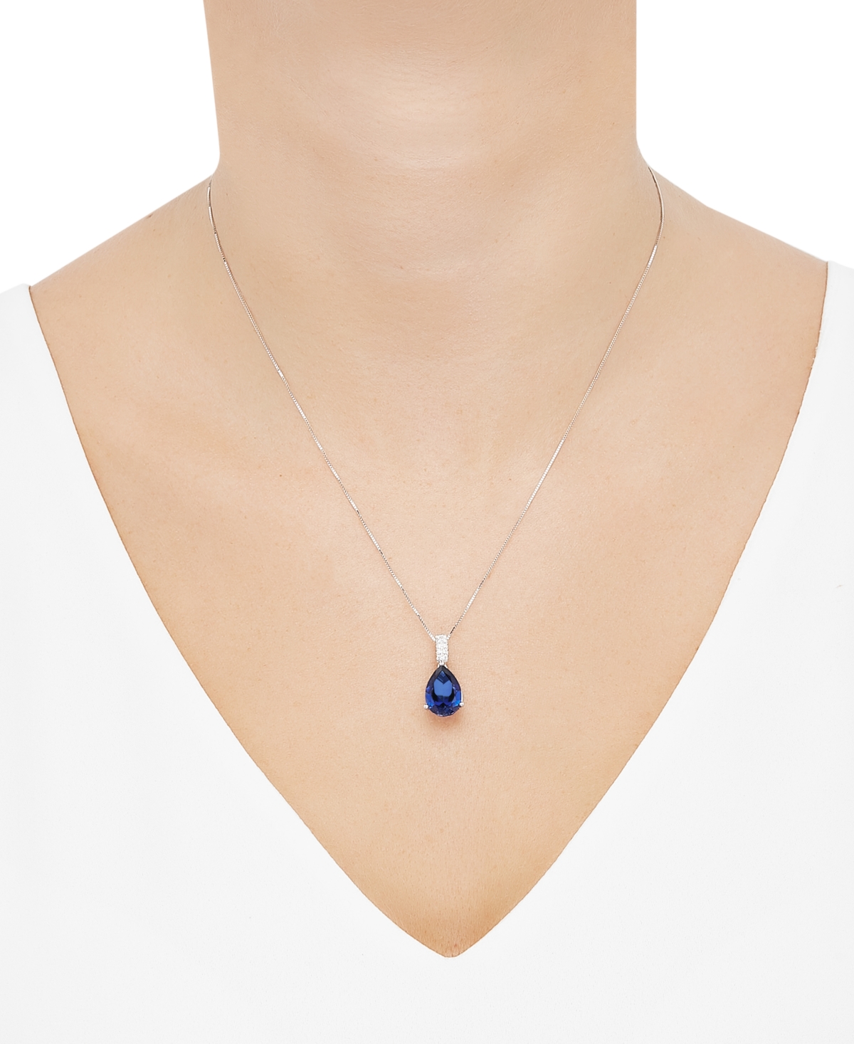 Grown With Love Lab Grown(5 ct. t.w.) & Lab Grown Diamond (1/10 ct. t.w.) 18