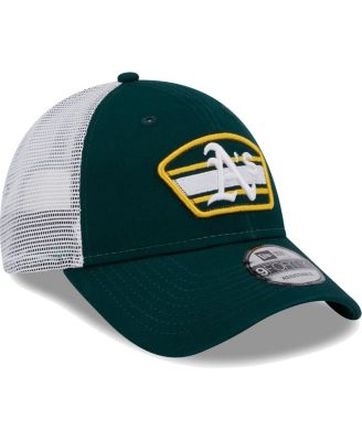 Men's Green, White Oakland Athletics Logo Patch 9FORTY Trucker Snapback Hat